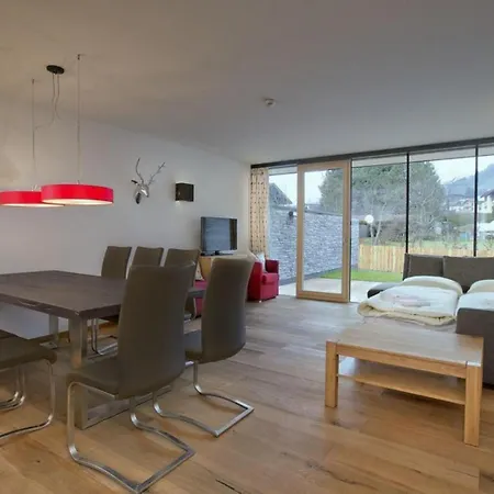 Residenz Wildkogelbahnen 6 アパート